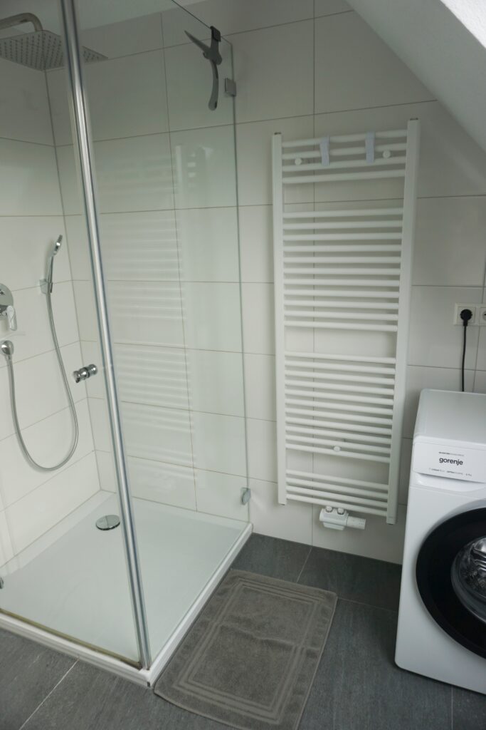 Waschmaschine in Bad